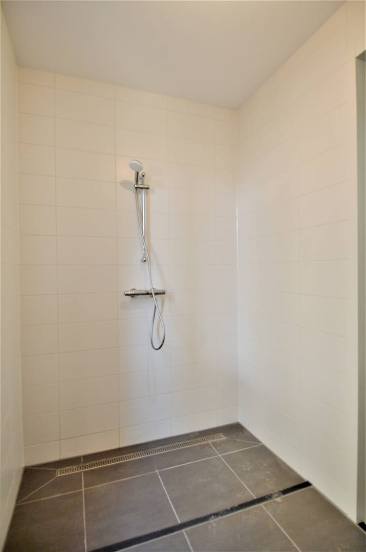 Photo 21 of Faas Wilkesstraat 397