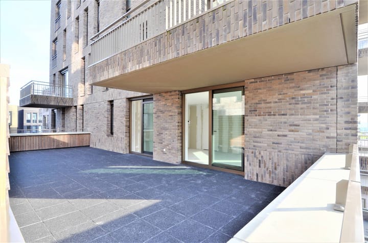 Photo 3 of Faas Wilkesstraat 397