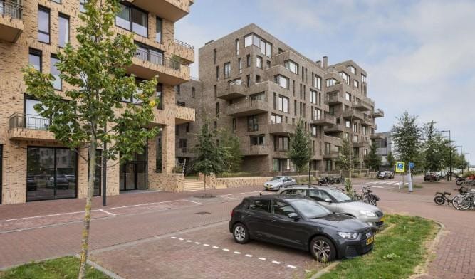 Photo 24 of Faas Wilkesstraat 397