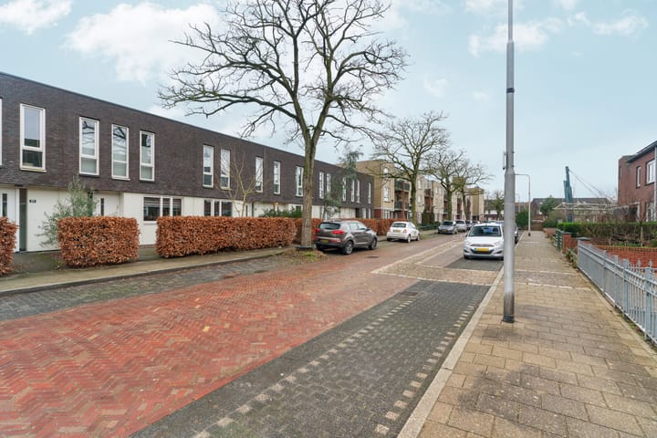 Foto 28 van Maasstraat 29