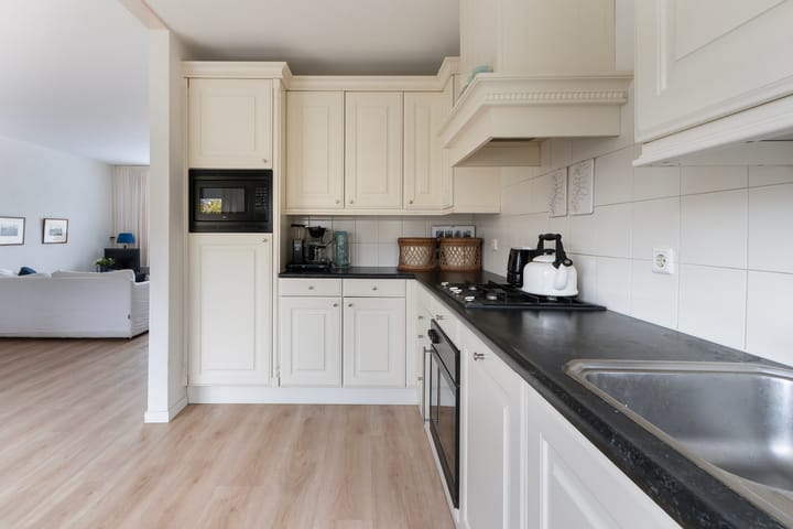 Photo 15 of Lariksstraat 20