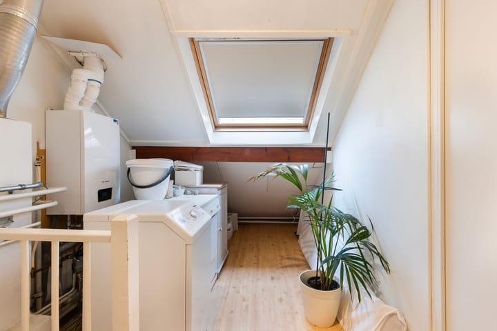 Photo 21 of Lariksstraat 20