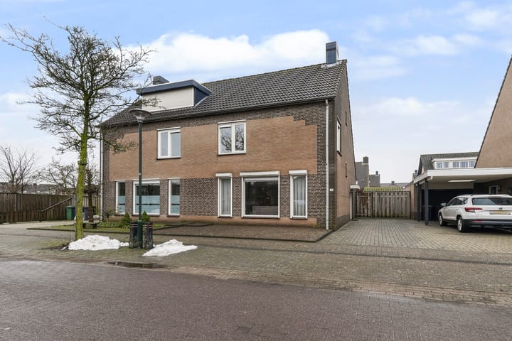 Foto 2 van Looiershof 21