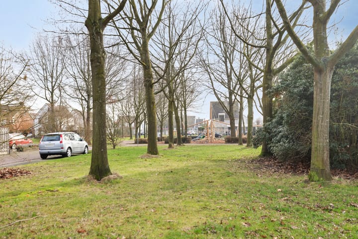 Foto 29 van Martinus Nijhofflaan 51