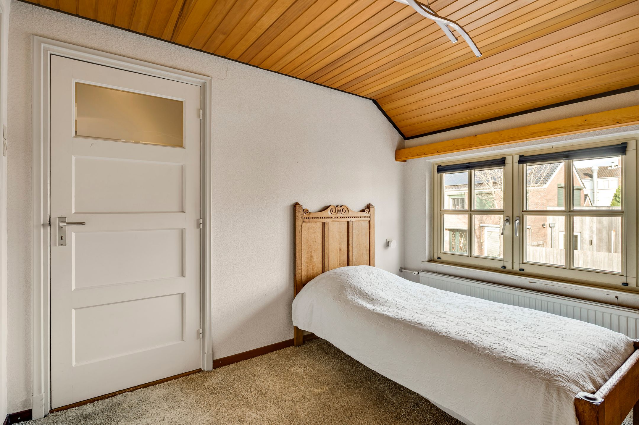 Foto 39 van Iepenlaan 11