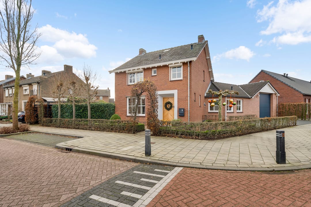 Foto 1 van Iepenlaan 11