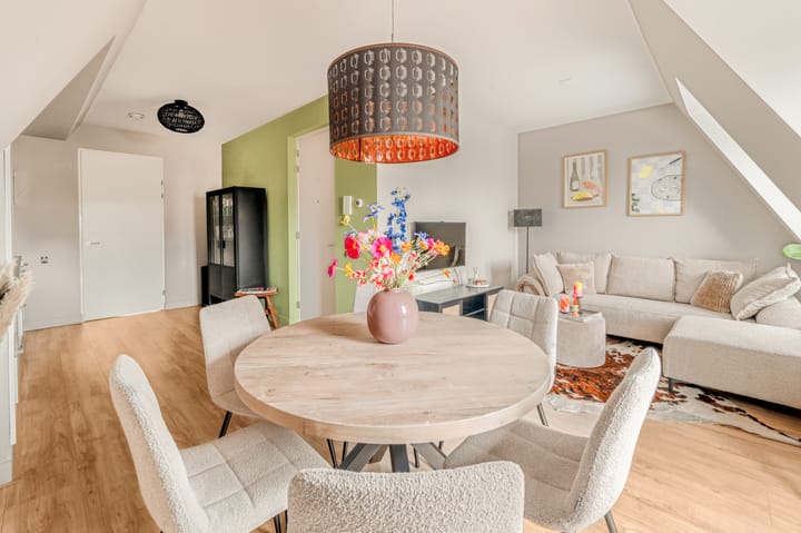 Foto 10 van Perronstraat 16