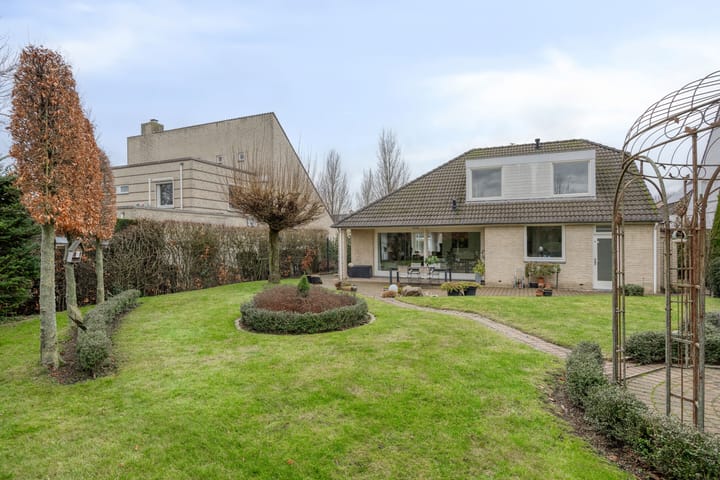 Foto 45 van Courtpendu 25