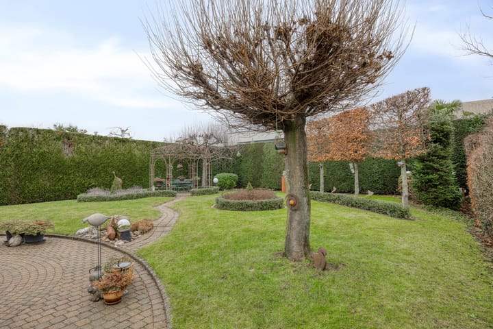 Foto 46 van Courtpendu 25