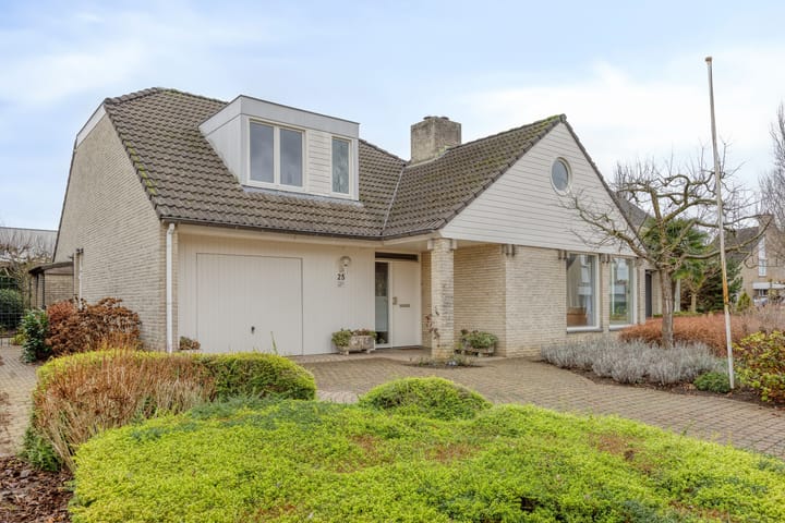 Foto 50 van Courtpendu 25