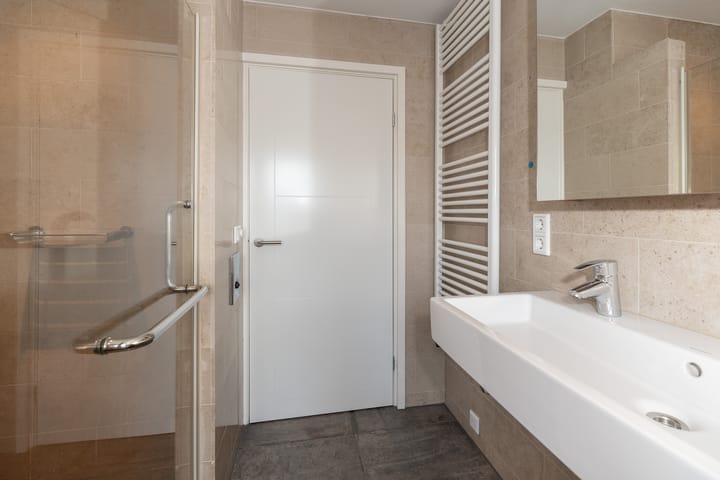 Foto 25 van Raadhuislaan 5