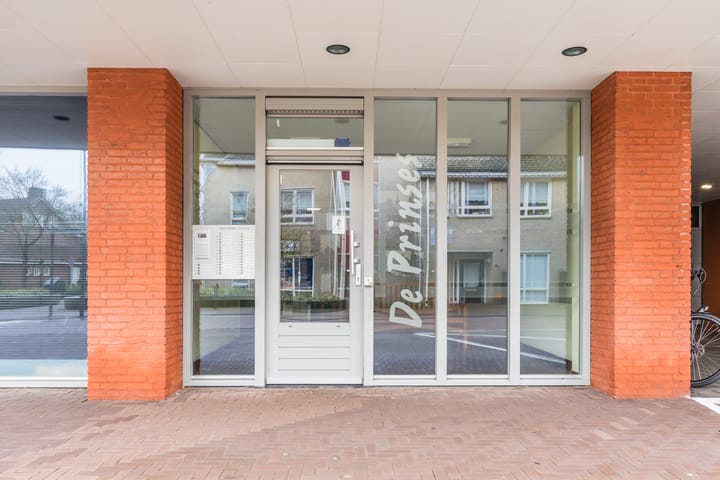 Photo 6 of Richterpad 33