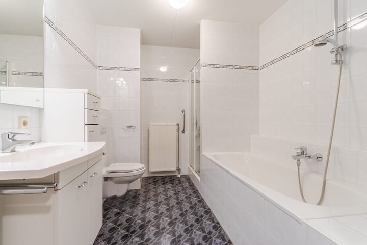 Photo 4 of Richterpad 33