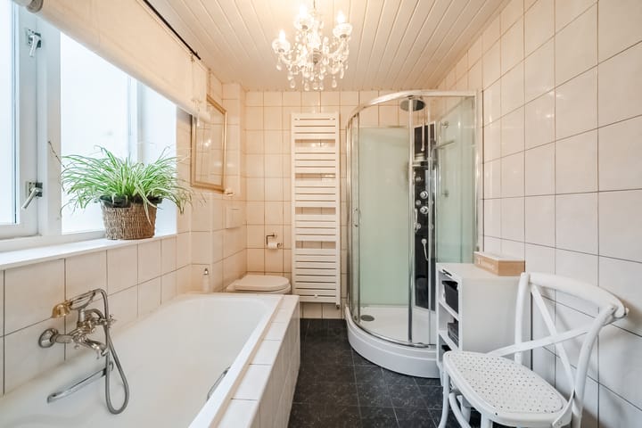 Foto 38 van Rijksweg 43-A