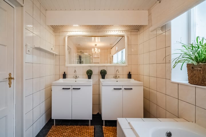 Foto 41 van Rijksweg 43-A