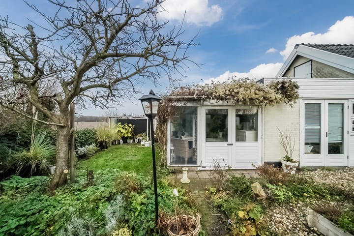 Foto 61 van Rijksweg 43-A