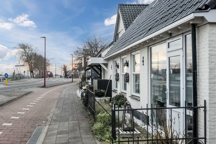 Foto 69 van Rijksweg 43-A