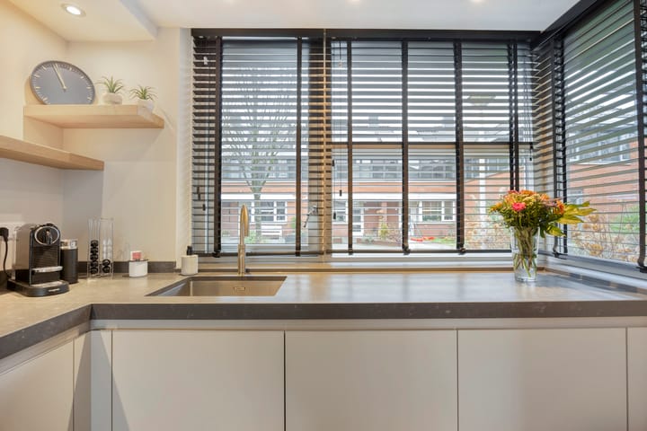 Foto 14 van Madelief 10