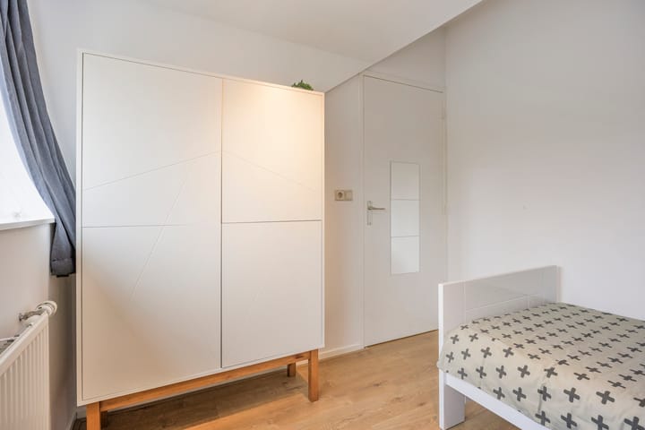 Foto 32 van Madelief 10