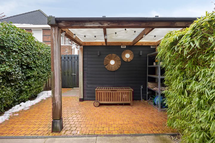 Foto 37 van Madelief 10