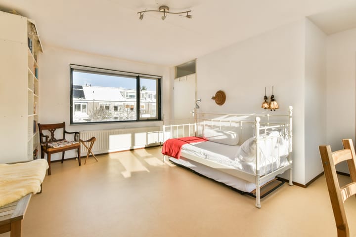 Foto 22 van Theodora Versteeghstraat 15