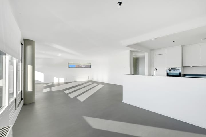 Foto 10 van Zwaardvegerstraat 306