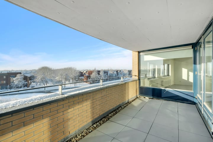 Foto 21 van Zwaardvegerstraat 306