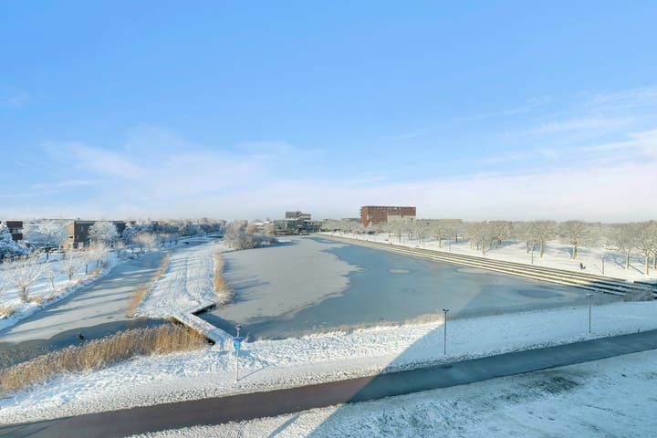 Foto 24 van Zwaardvegerstraat 306