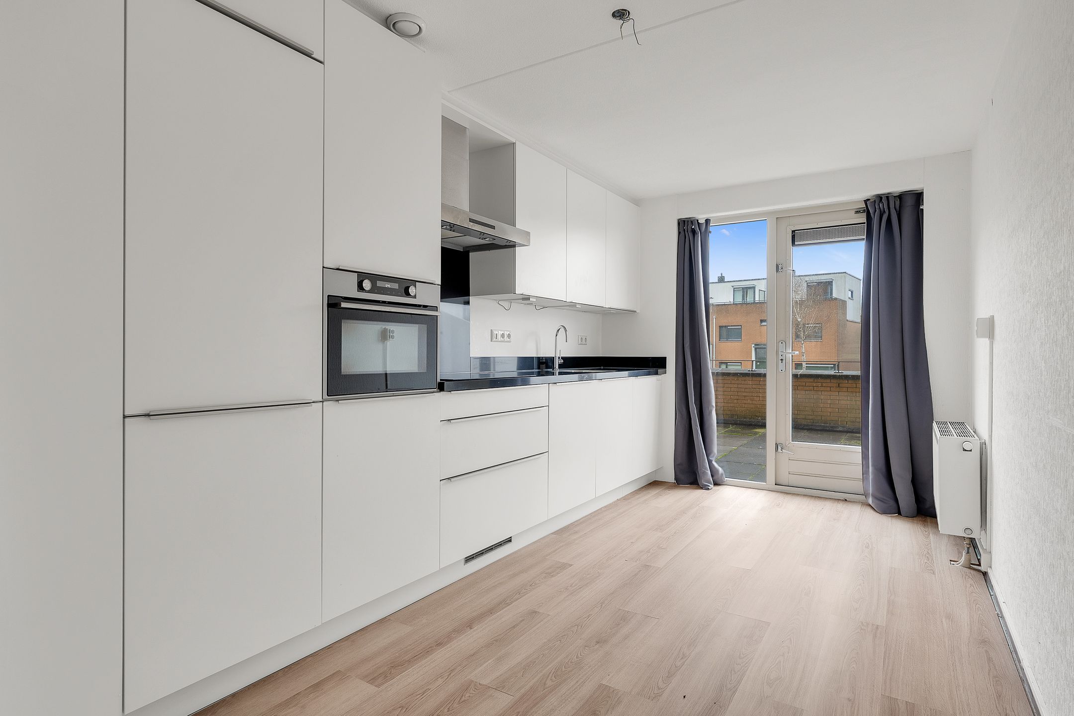 Photo 9 of Zwaardvegerstraat 162