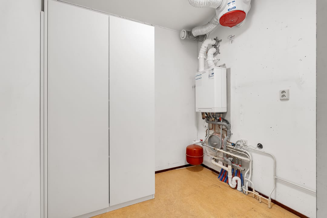 Photo 13 of Zwaardvegerstraat 162