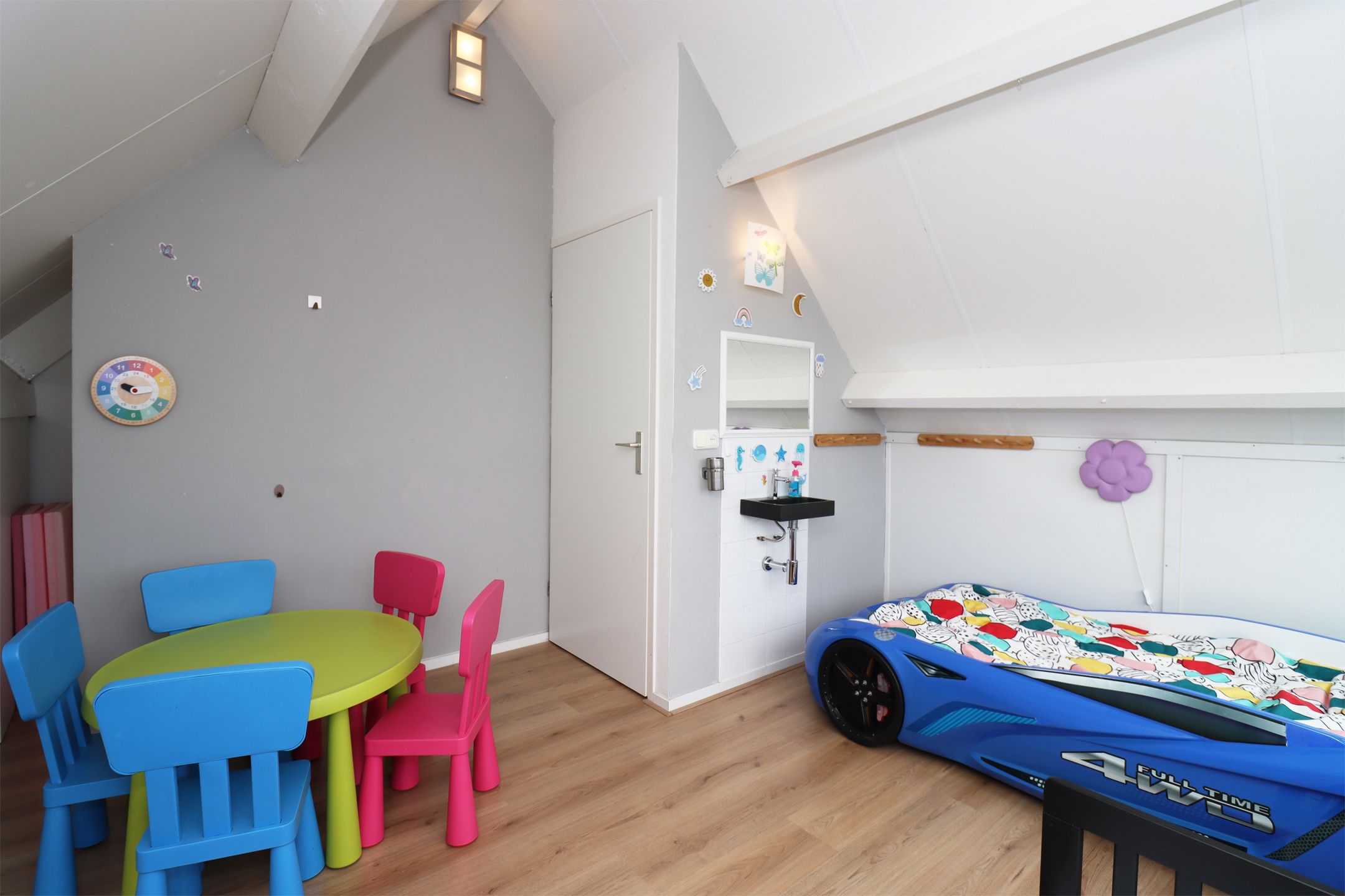 Photo 27 of Gerard Douweg 34