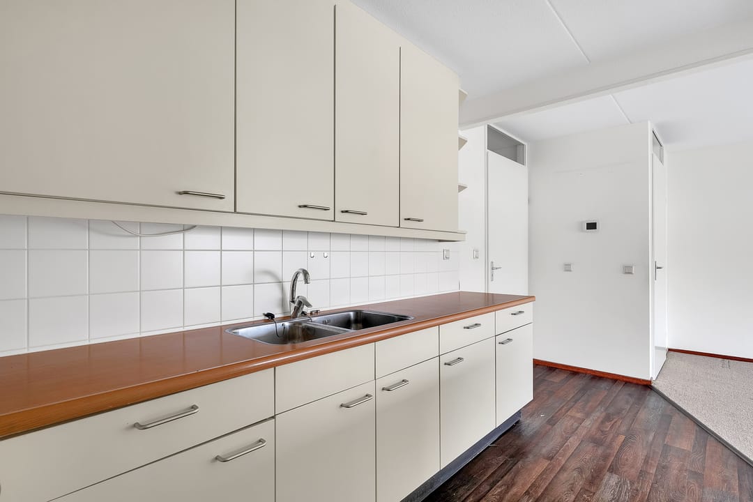 Foto 11 van Zwaardvegerstraat 224