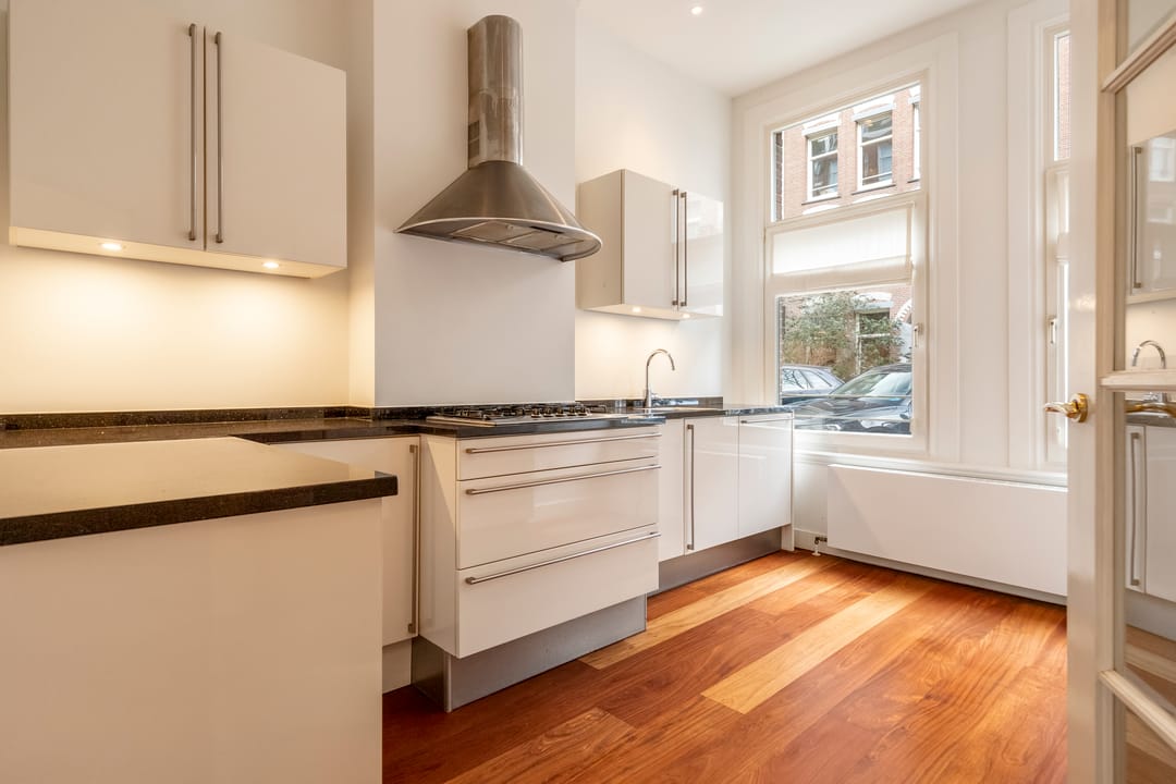 Foto 7 van Van Ostadestraat 14-H