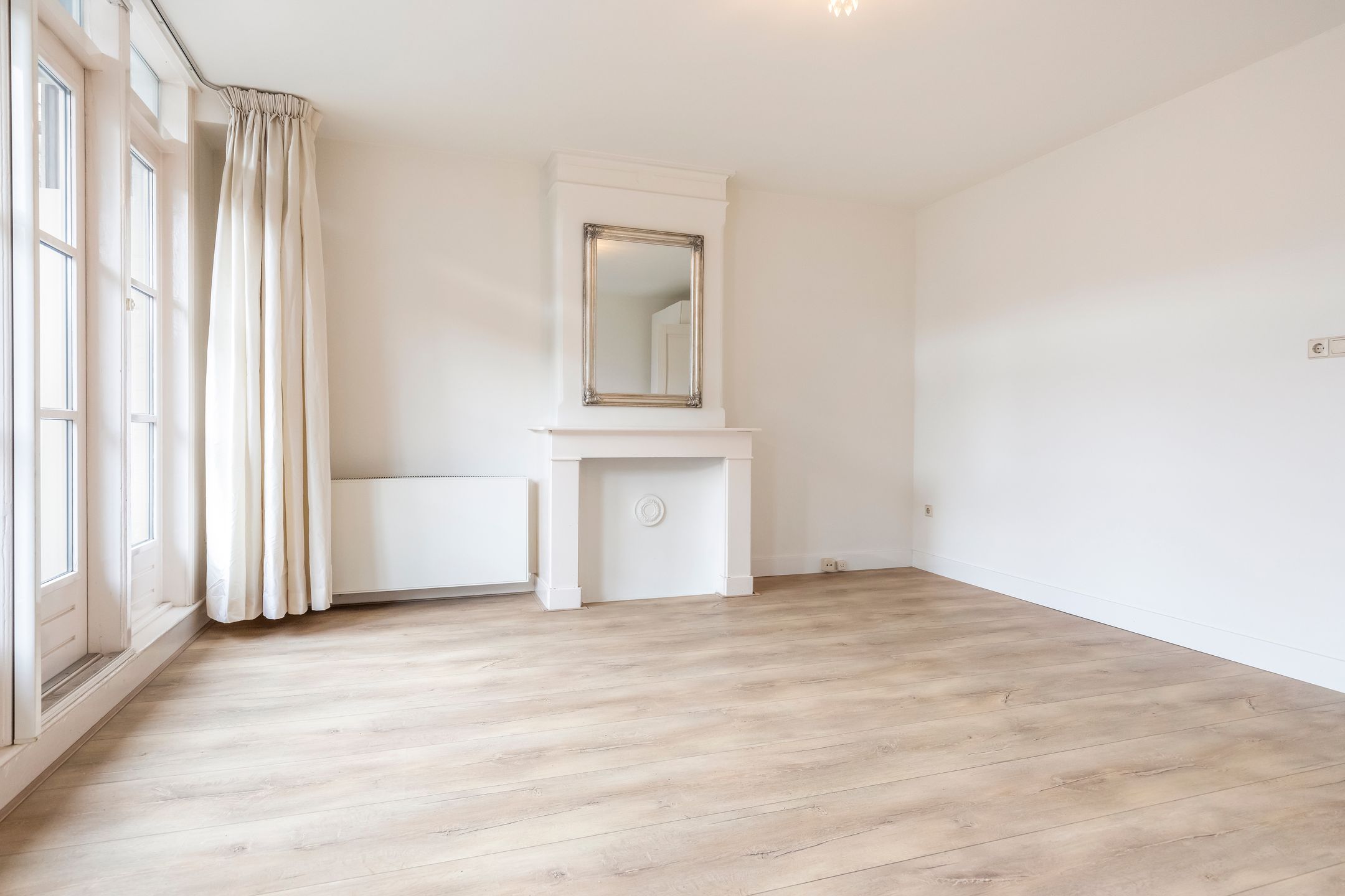 Foto 12 van Van Ostadestraat 14-H