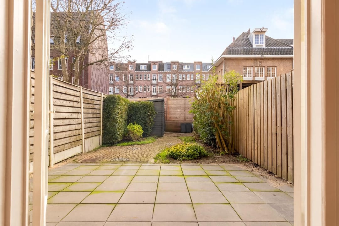 Foto 28 van Van Ostadestraat 14-H