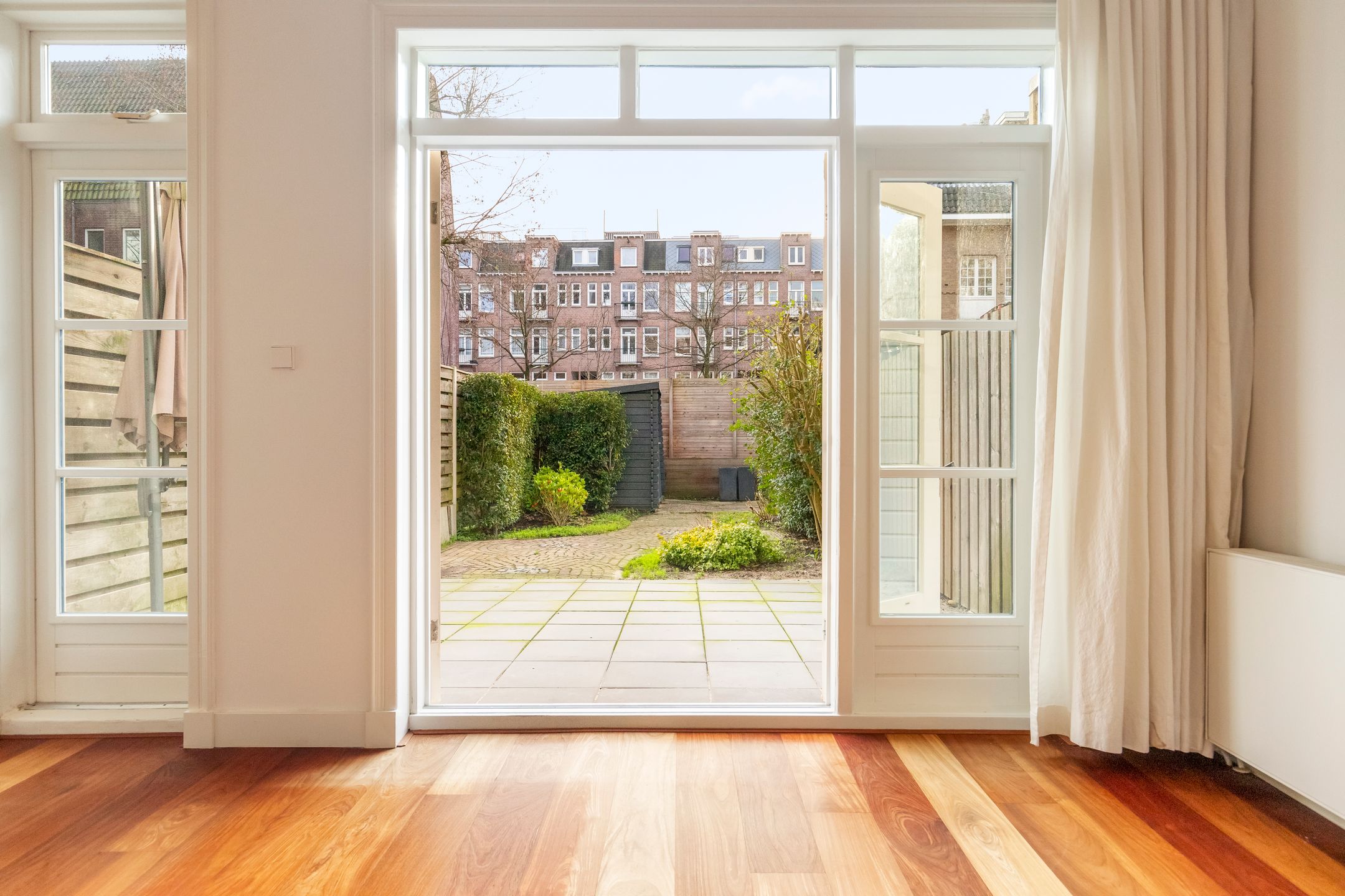 Foto 27 van Van Ostadestraat 14-H