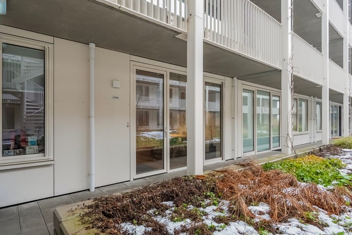 Photo 12 of Fascinatio Boulevard 698-A