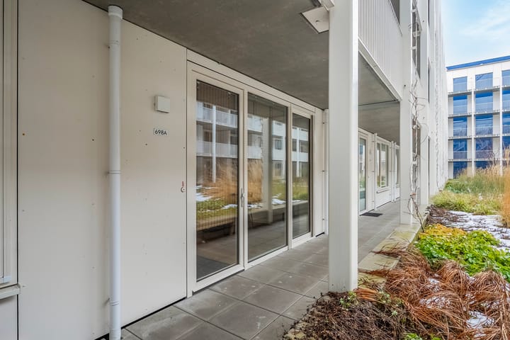 Photo 13 of Fascinatio Boulevard 698-A