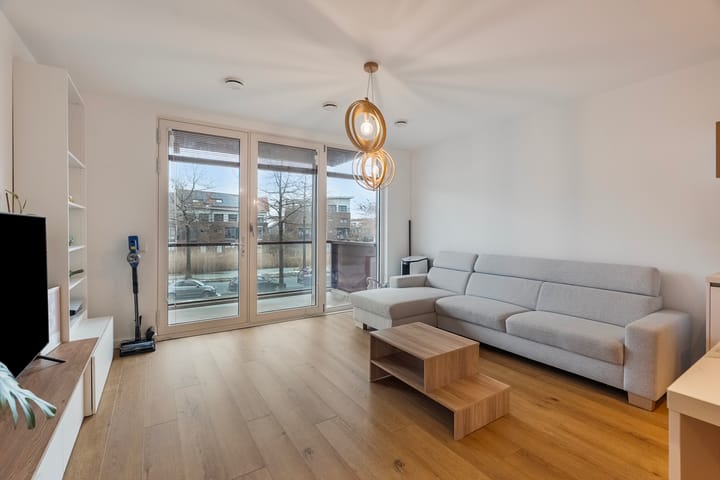 Photo 25 of Fascinatio Boulevard 698-A