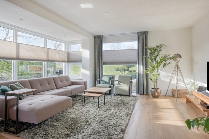 Foto 10 van Jupiter 32