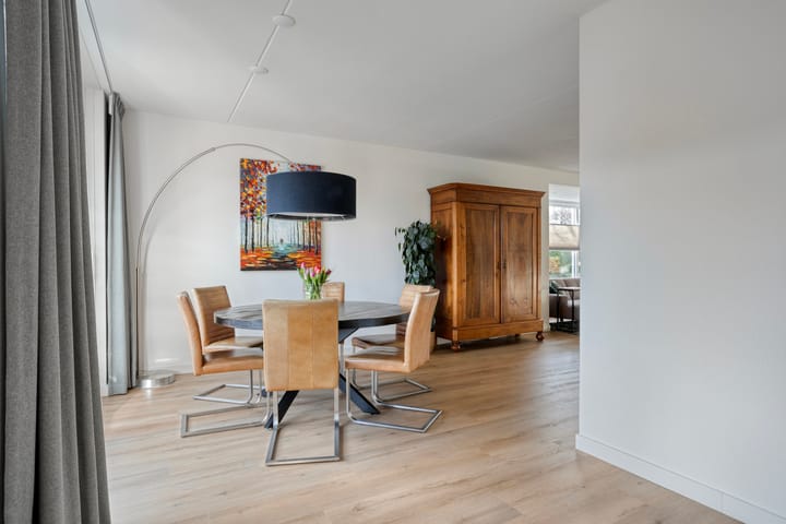 Foto 15 van Jupiter 32