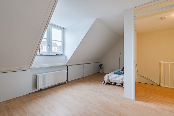 Photo 19 of Aart van der Leeuwlaan 39