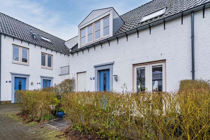 Photo 29 of Aart van der Leeuwlaan 39