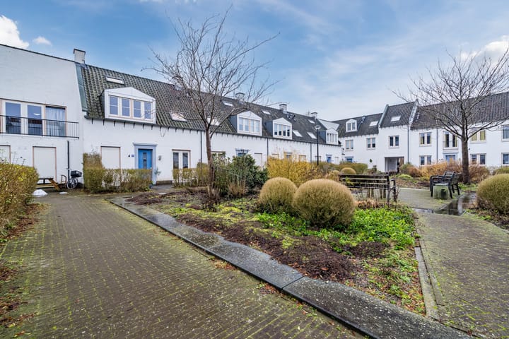 Photo 33 of Aart van der Leeuwlaan 39