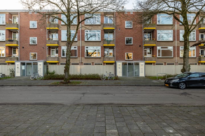 Foto 33 van De Genestetstraat 21