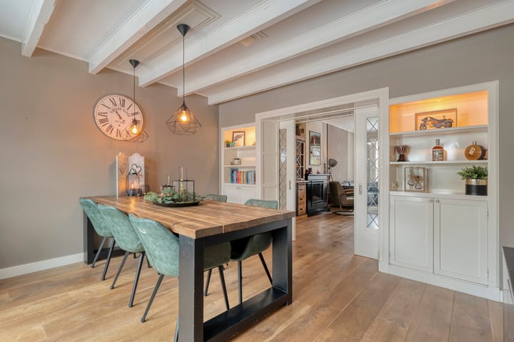 Foto 24 van Molstraat 50