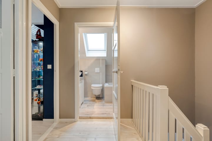 Foto 31 van Molstraat 50