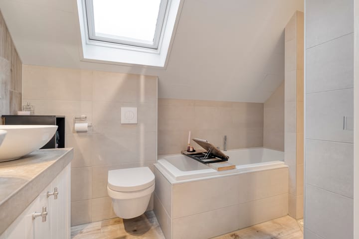 Foto 33 van Molstraat 50