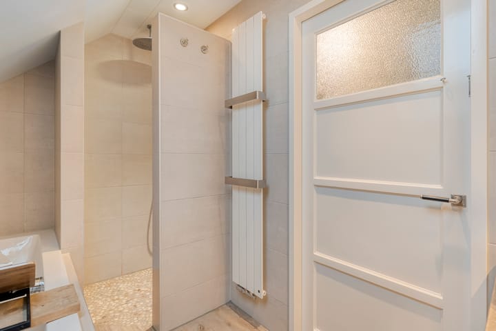 Foto 34 van Molstraat 50