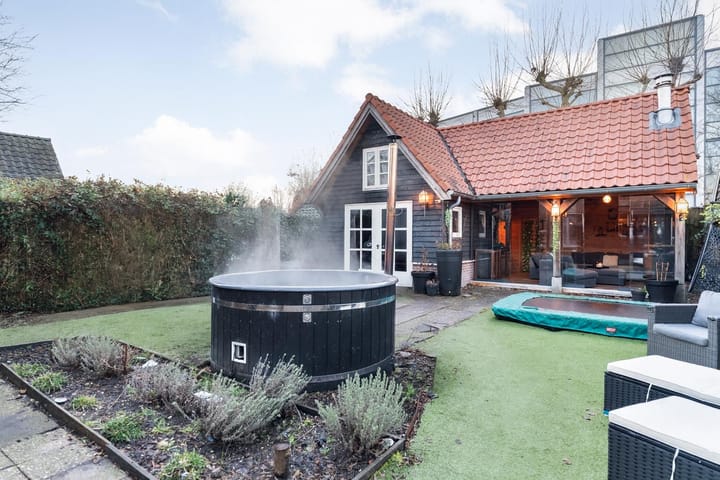 Foto 43 van Molstraat 50